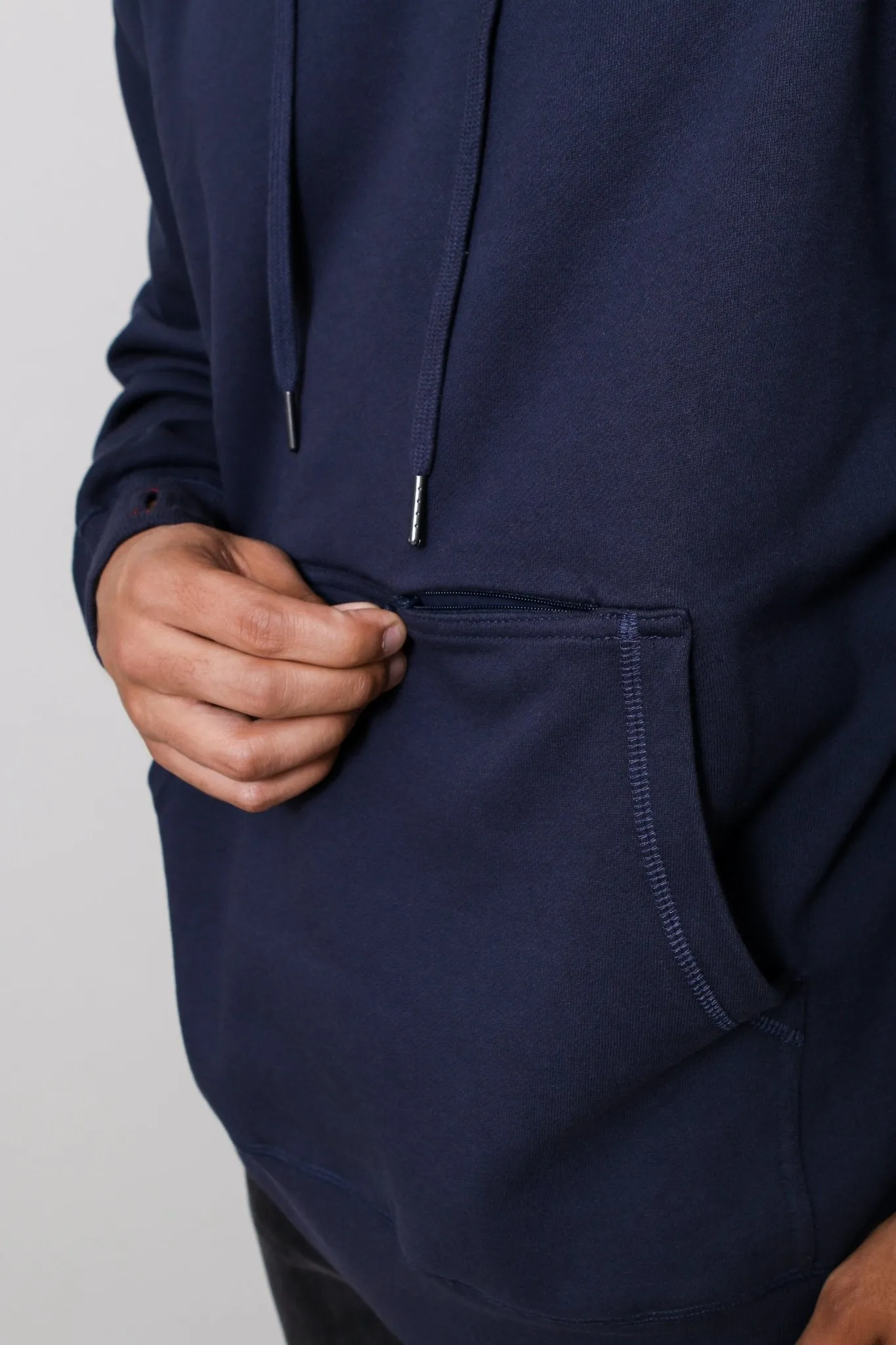 THE ULTIMATE UNISEX PULLOVER